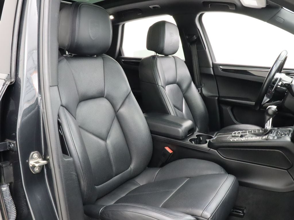 2020 Porsche Macan S AWD Navigation
