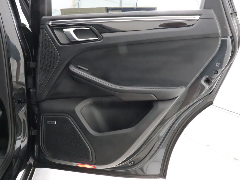 2020 Porsche Macan S AWD Navigation