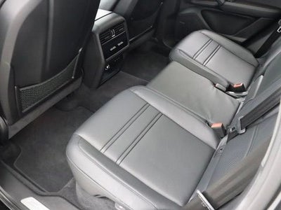 2024 Porsche Cayenne Coupe Base AWD