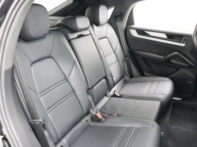 2024 Porsche Cayenne Coupe Base AWD
