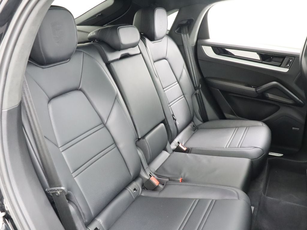 2024 Porsche Cayenne Coupe Base AWD