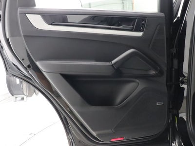 2024 Porsche Cayenne Coupe Base AWD