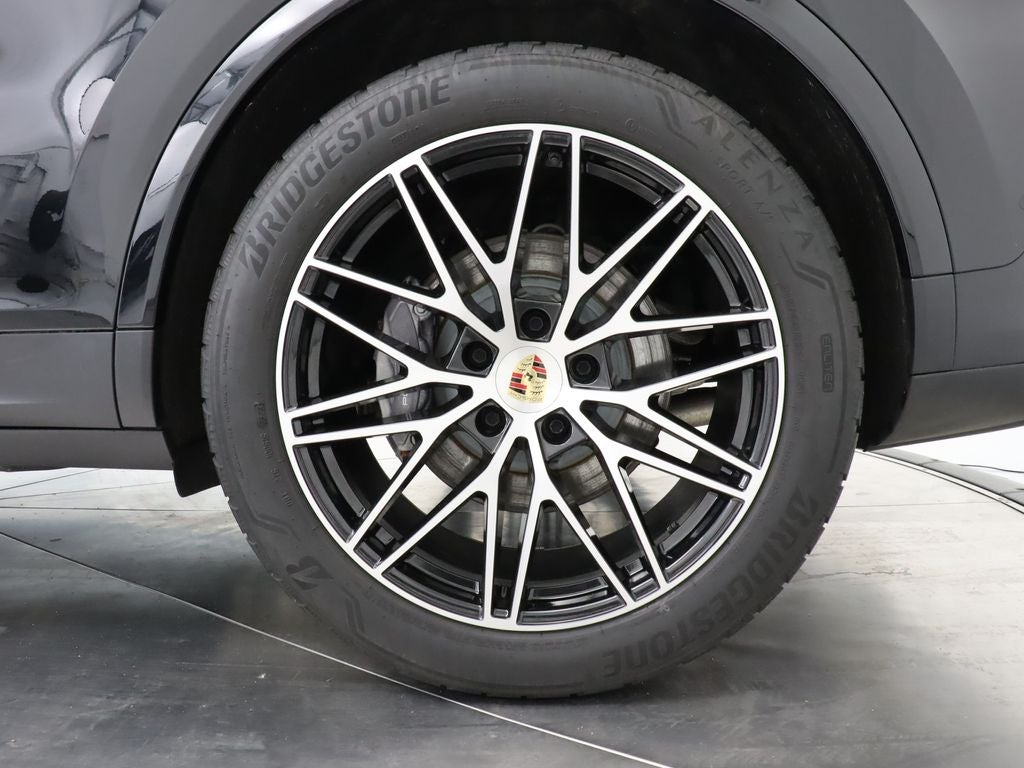 2024 Porsche Cayenne Coupe Base AWD