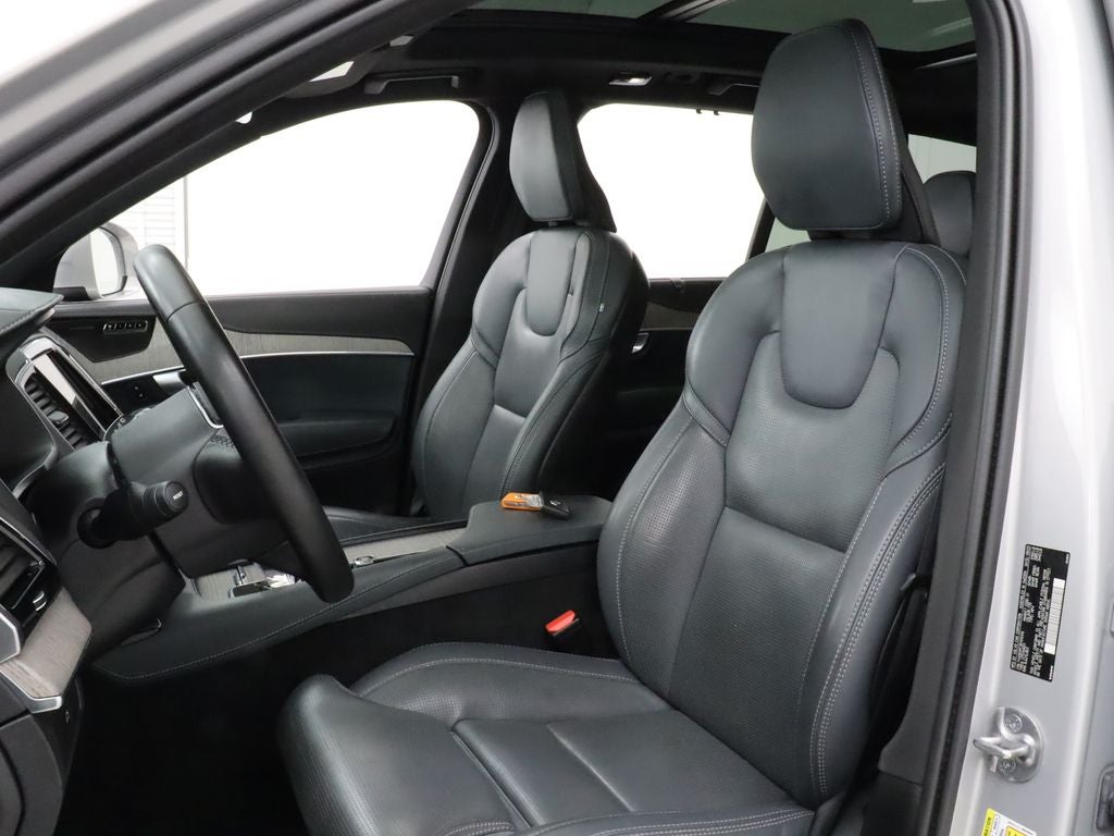 2024 Volvo XC90 Ultimate AWD Navigation