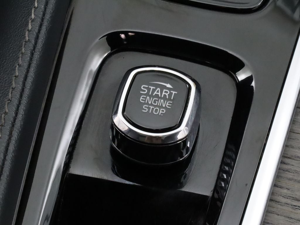 2024 Volvo XC90 Ultimate AWD Navigation