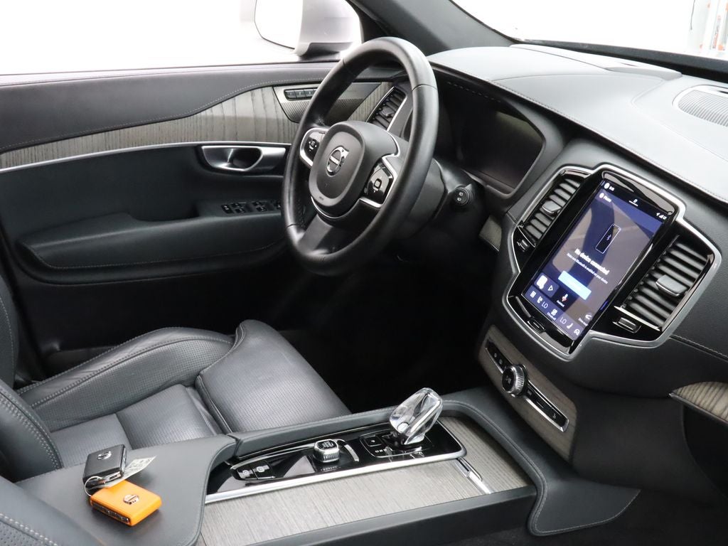 2024 Volvo XC90 Ultimate AWD Navigation
