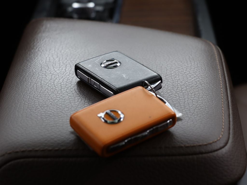 2021 Volvo XC60 T5 Momentum Navigation