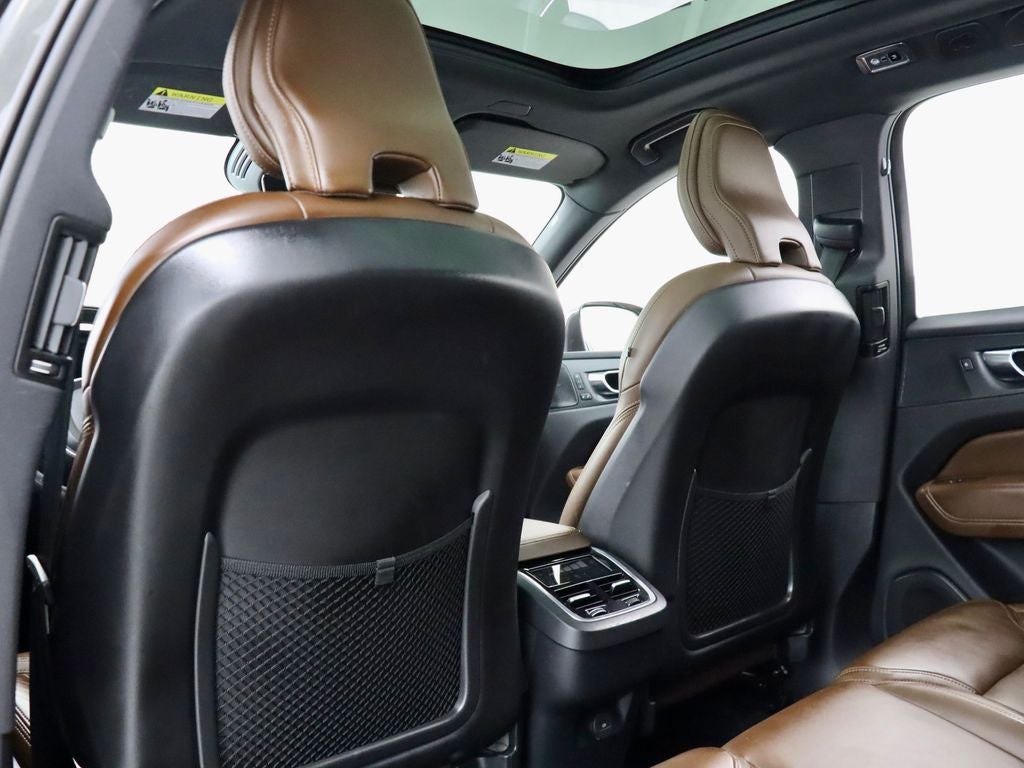 2021 Volvo XC60 T5 Inscription AWD Navigation