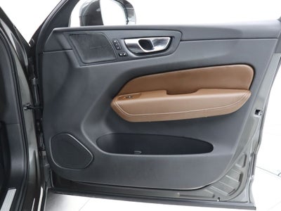 2021 Volvo XC60 T5 Inscription AWD Navigation