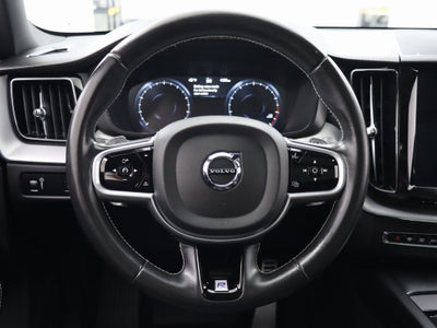2020 Volvo XC60 T5 R-Design AWD Navigation