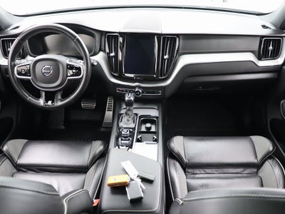 2020 Volvo XC60 T5 R-Design AWD Navigation