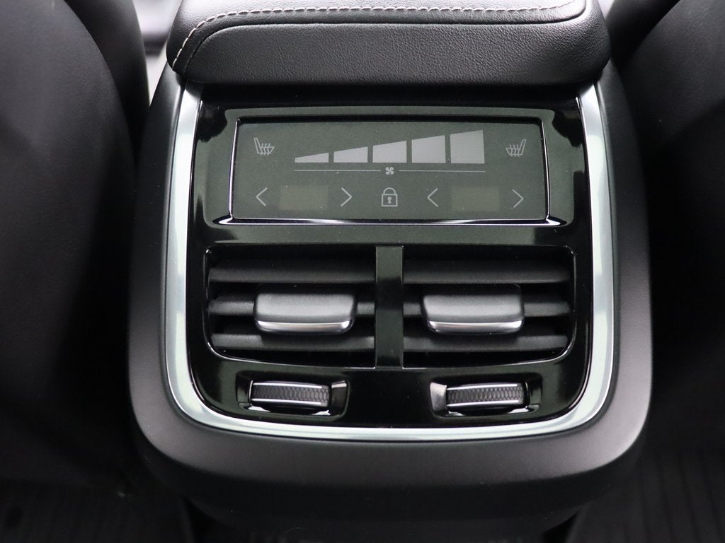 2020 Volvo XC60 T5 R-Design AWD Navigation