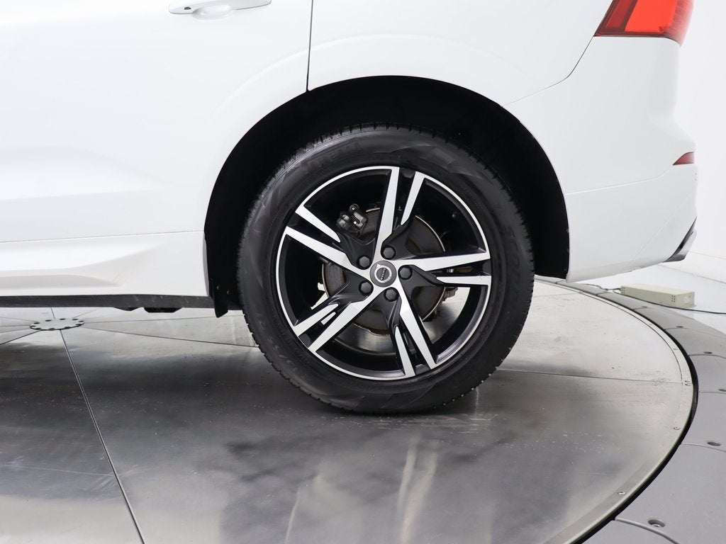 2020 Volvo XC60 T5 R-Design AWD Navigation
