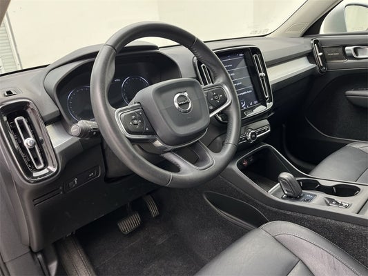2019 Volvo XC40 Momentum AWD Navigation in Hendersonville, TN - CarSmart.net