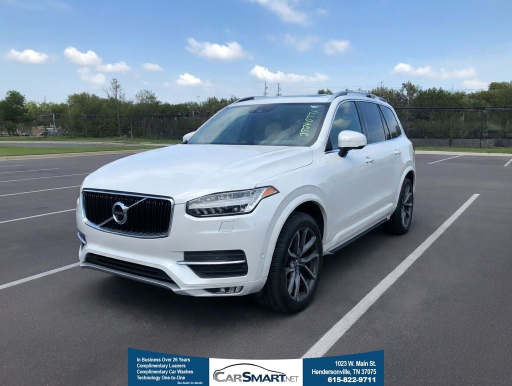 2017 Volvo XC90 T6 Momentum AWD Navigation