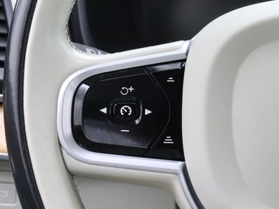 2021 Volvo XC90 T6 Momentum AWD Navigation