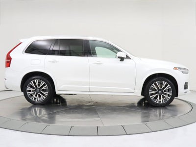 2021 Volvo XC90 T6 Momentum AWD Navigation