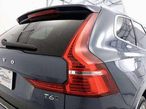 2018 Volvo XC60 T6 Momentum AWD Navigation