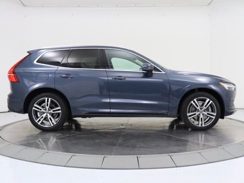 2018 Volvo XC60 T6 Momentum AWD Navigation