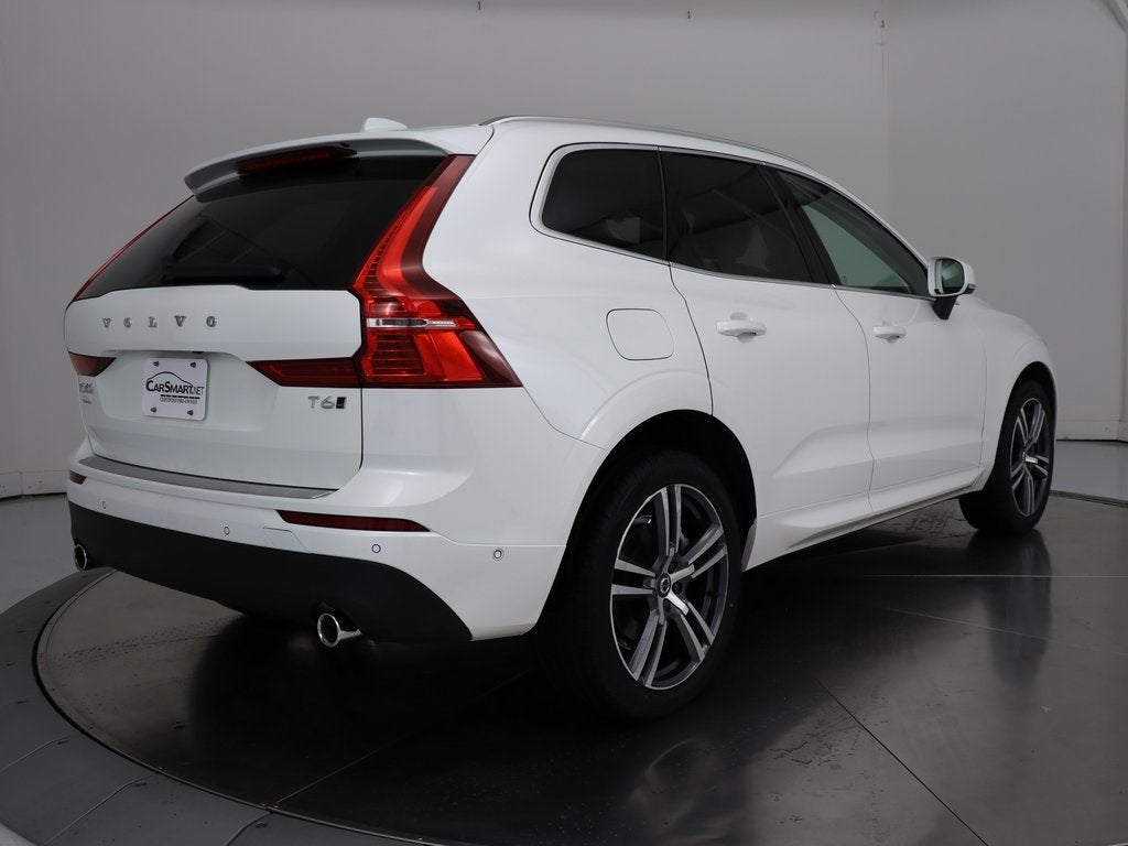 2018 Volvo XC60 T6 Momentum AWD Navigation