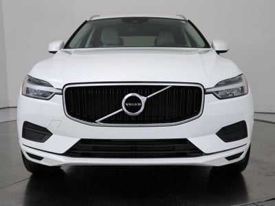 2018 Volvo XC60 T6 Momentum AWD Navigation