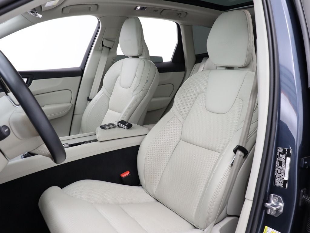2020 Volvo XC60 T6 Inscription