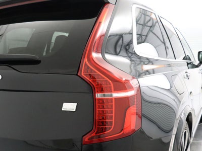 2021 Volvo XC90 Recharge Plug-In Hybrid T8 Inscription 7 Passenger
