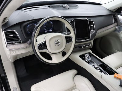 2021 Volvo XC90 Recharge Plug-In Hybrid T8 Inscription 7 Passenger