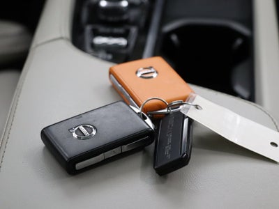 2021 Volvo XC90 Recharge Plug-In Hybrid T8 Inscription 7 Passenger