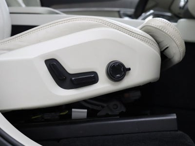 2021 Volvo XC90 Recharge Plug-In Hybrid T8 Inscription 7 Passenger