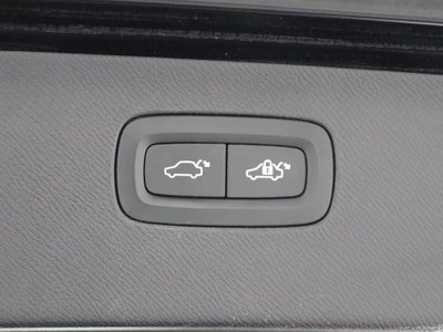 2021 Volvo XC90 Recharge Plug-In Hybrid T8 Inscription 7 Passenger